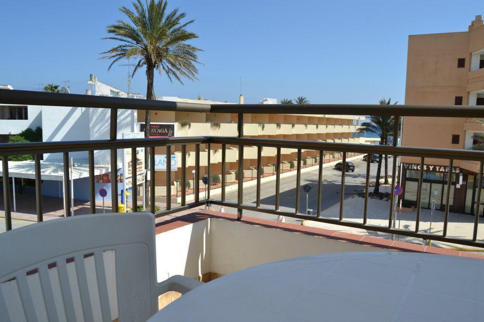 Boras Daus Apartments Playa d'en Bossa Buitenkant foto